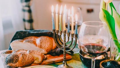 彩经网官网首页-中国足坛悼念马拉多纳:向他生涯致敬!再见球王!